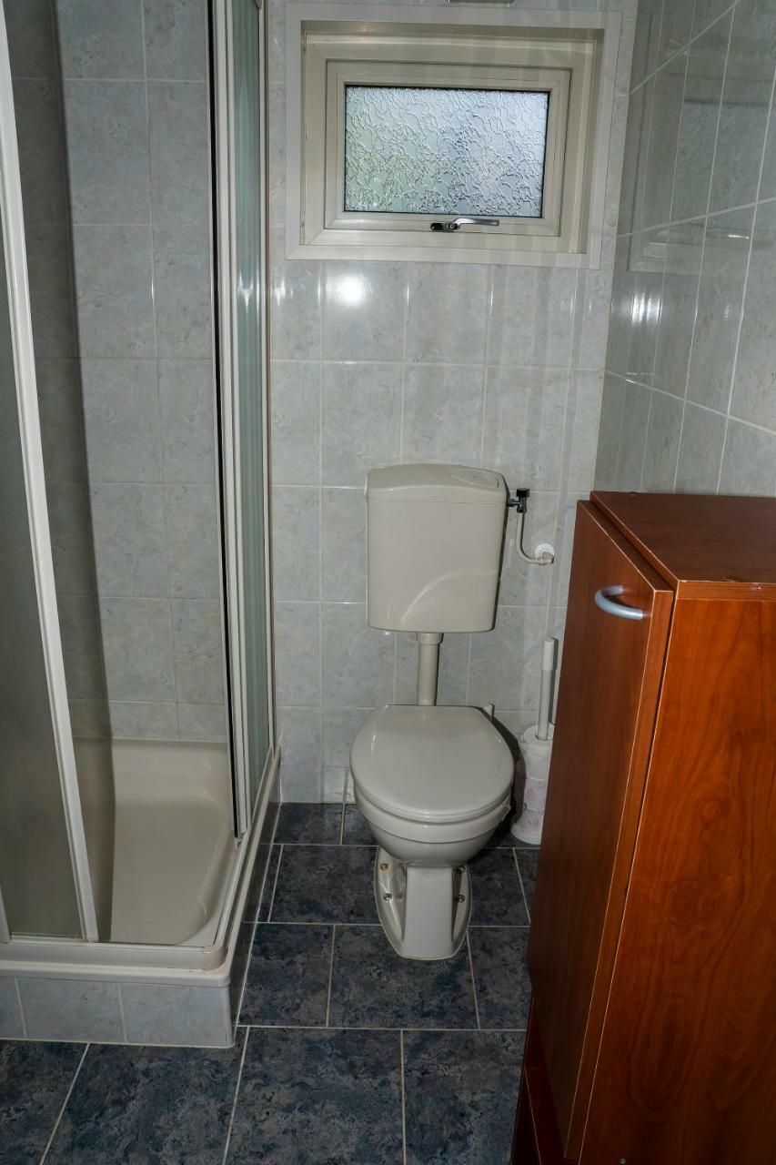 Chaletparc Krabbenkreek Zeeland - Chalet 50 Sint-Annaland Extérieur photo
